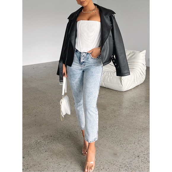 White Fox Boutique Denim - White Fox Boutique drive me crazy Jeans